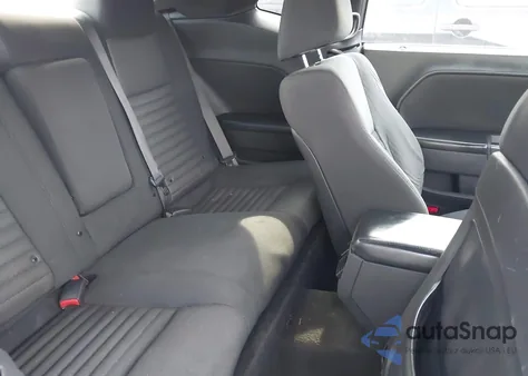 2013 Dodge Challenger Sxt z USA, uszkodzony, nr VIN 2C3CDYAG2DH708784